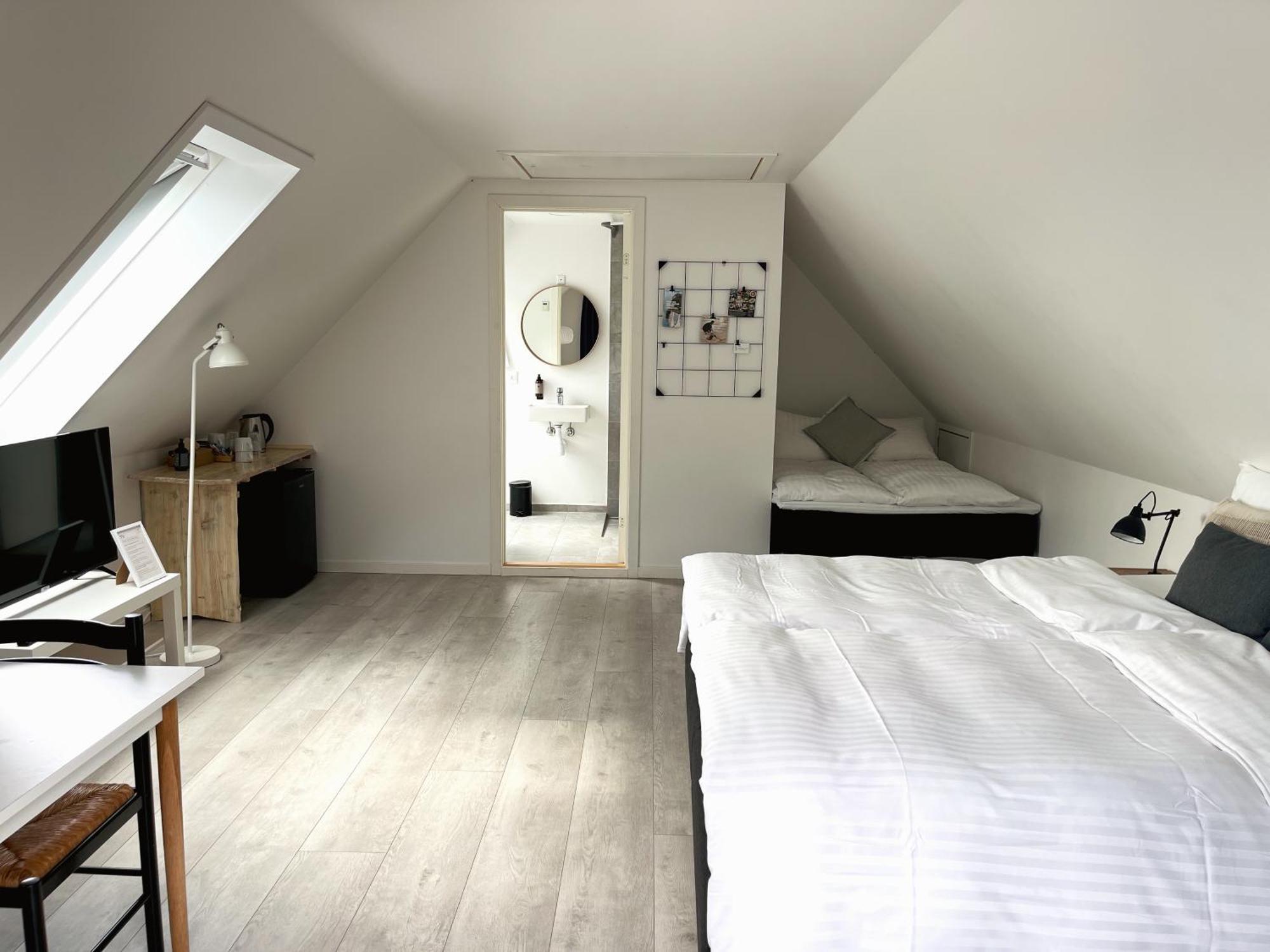 Kirsebærkroen - The Inn Between Præstø Eksteriør bilde